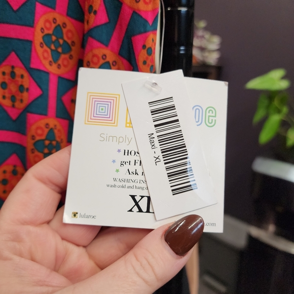 LULAROE NWT Geometric Design Maxi Skirt XL - Picture 2 of 4